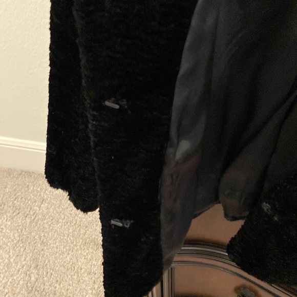 EUC Vintage Ann Taylor Women's Black Faux Fur Jacket, Size Large - Picture 8 of 11
